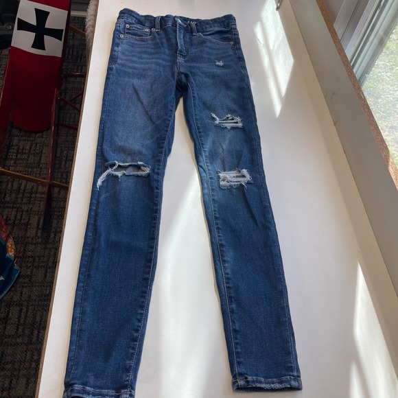 American Eagle Hi Rise Jegging Jeans Womens Size 2 Distressed Ripped Blue Denim - Picture 3 of 8